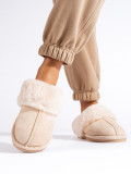 Cream women's slippers with faux fur