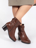 Brown Leather Ankle Boots with Block Heel and Gathered Shaft by Sergio Leone