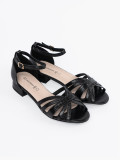 Elegant Black Sandals with Low Heel