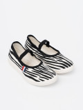 Lightweight Black and White Sneakers with Zebra Pattern