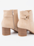 Elegant ankle boots in light beige