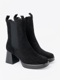 Elegant Ankle Boots with Block Heels and Elastic Inserts