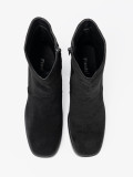 Elegant Black Ankle Boots on a Stable Heel