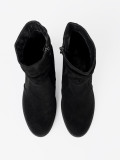 Elegant Black Ankle Boots with Block Heel and Gathered Shaft
