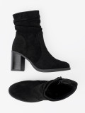 Elegant Black Ankle Boots with Block Heel and Gathered Shaft