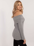 Elegant Gray Sweater with Long Sleeves