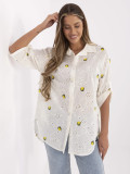 Elegant ecru shirt with 3/4 sleeves