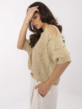 Elegant gold sweater with 3/4 sleeves