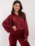 Elegant burgundy shirt with buttons