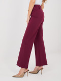 Elegant red straight-leg trousers with high waist and belt