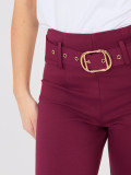 Elegant red straight-leg trousers with high waist and belt