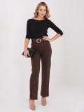 Elegant brown straight-leg trousers with belt and high waist