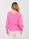 Pink sweater with V-neck and balloon sleeves