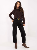 Black balloon fit jeans with high waist and belt