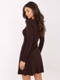 Elegant ribbed mini dress with long sleeves, brown