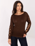 Elegant brown sweater with round neckline