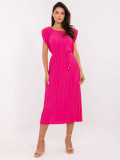 Elegant Midi Dress in Pink