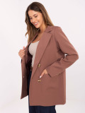 Elegant beige blazer with lining and pockets