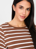 Beige striped short-sleeve t-shirt