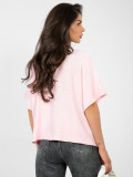 Elegant short sweater in light pink