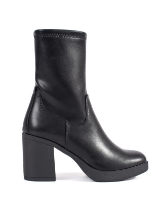 Black Ankle Boots on Heel by Sergio Leone