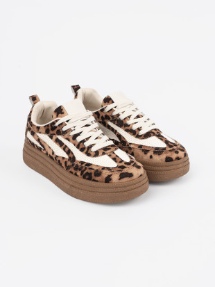 Women's Sneakers in Leopard Print