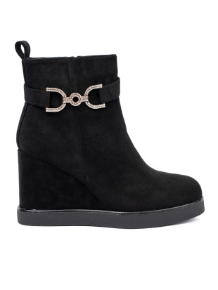 Black Suede Ankle Boots with Elegant Buckle