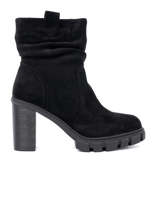 Stylish Black Ankle Boots with Ruffled Shaft