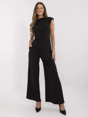 Elegant black set