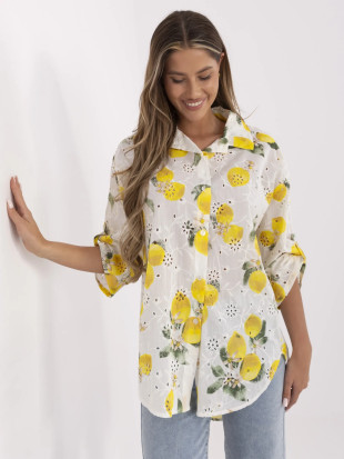 Elegant ecru shirt with 3/4 sleeves