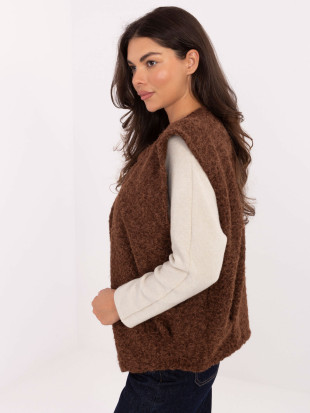 Brown knitted vest with pockets