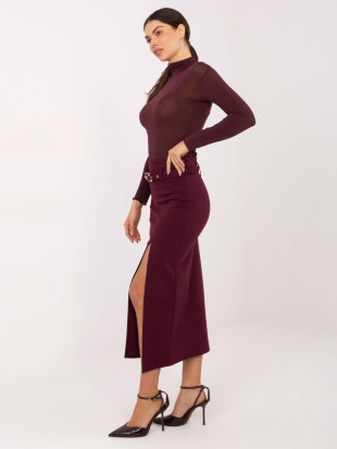 Elegant burgundy midi skirt with belt