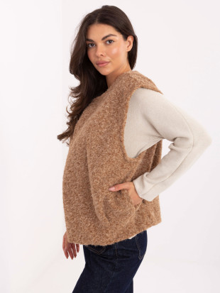 Brown knitted vest with pockets